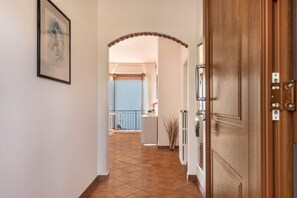 Interior - Charming Apartment “Bel Soggiorno 1” with Lake and Mountain View, Wi-Fi & Balcony; Parking (Voltino di Tremosine)