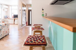 Private Vacation Home, Non Smoking | Private kitchen | Fridge, microwave, stovetop, coffee/tea maker - Frank’s CHATAN (Chatan)