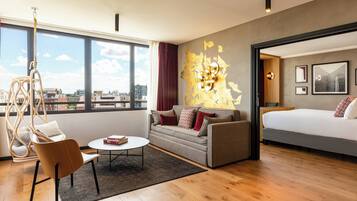 Luxe beddengoed, Select Comfort-bedden, een kluis op de kamer