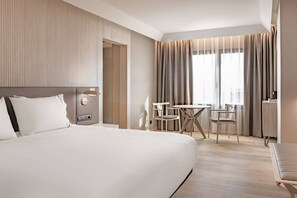 1 habitación, ropa de cama de alta calidad y minibar
