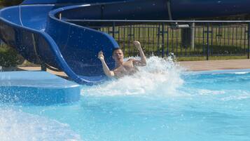 Ulkouima-allas, lämmitetty uima-allas