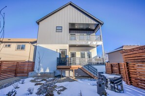 Exterior - 2bdmodern Garden Level-perfectoff Downtown Area (Colorado Springs)