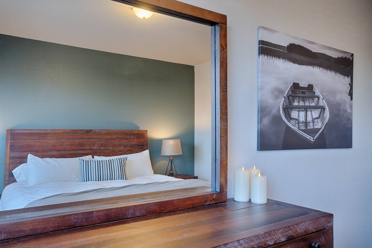 2 間臥室、 高級寢具、羽絨被、筆電工作空間