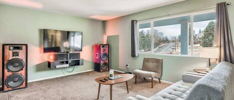 Apartment (2 Bedrooms)