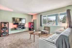 Apartment (2 Bedrooms)