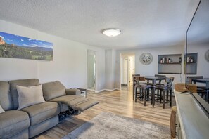 Smart TV - Modern&chic Cottage1bdcomfy Home In Old Colorado (Colorado Springs)