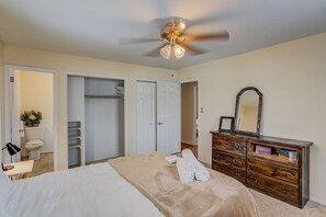4 quartos, roupas de cama premium, individualmente decorados