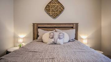 Departamento (2 Bedrooms) | 2 habitaciones, tabla de planchar con plancha y ropa de cama