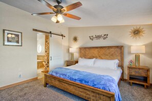5 bedrooms, premium bedding, down duvets, individually decorated - 5bdcollegiate Peak Retreat Ping Pong Table (Salida)