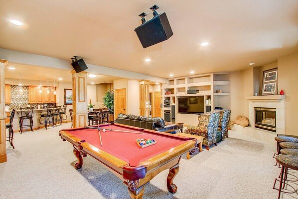 Game room