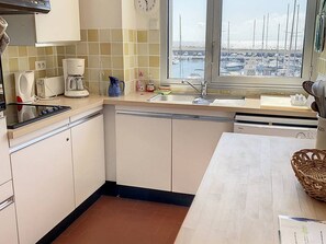 Mikrobølgeovn, ovn, kogeplade, opvaskemaskine