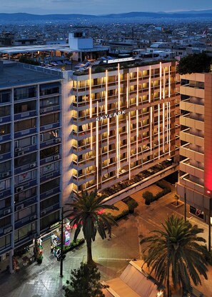 Exterior - Skylark, Aluma Hotel & Resort (Athens)