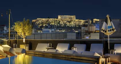 Skylark, Aluma Hotel & Resort