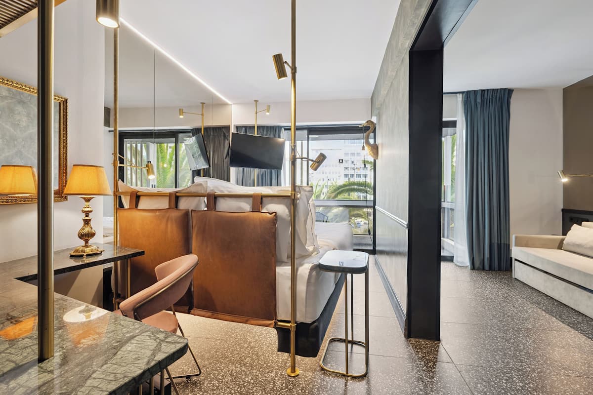 Junior Suite with Balcony & City View | Premium bedding, minibar, in-room safe, desk