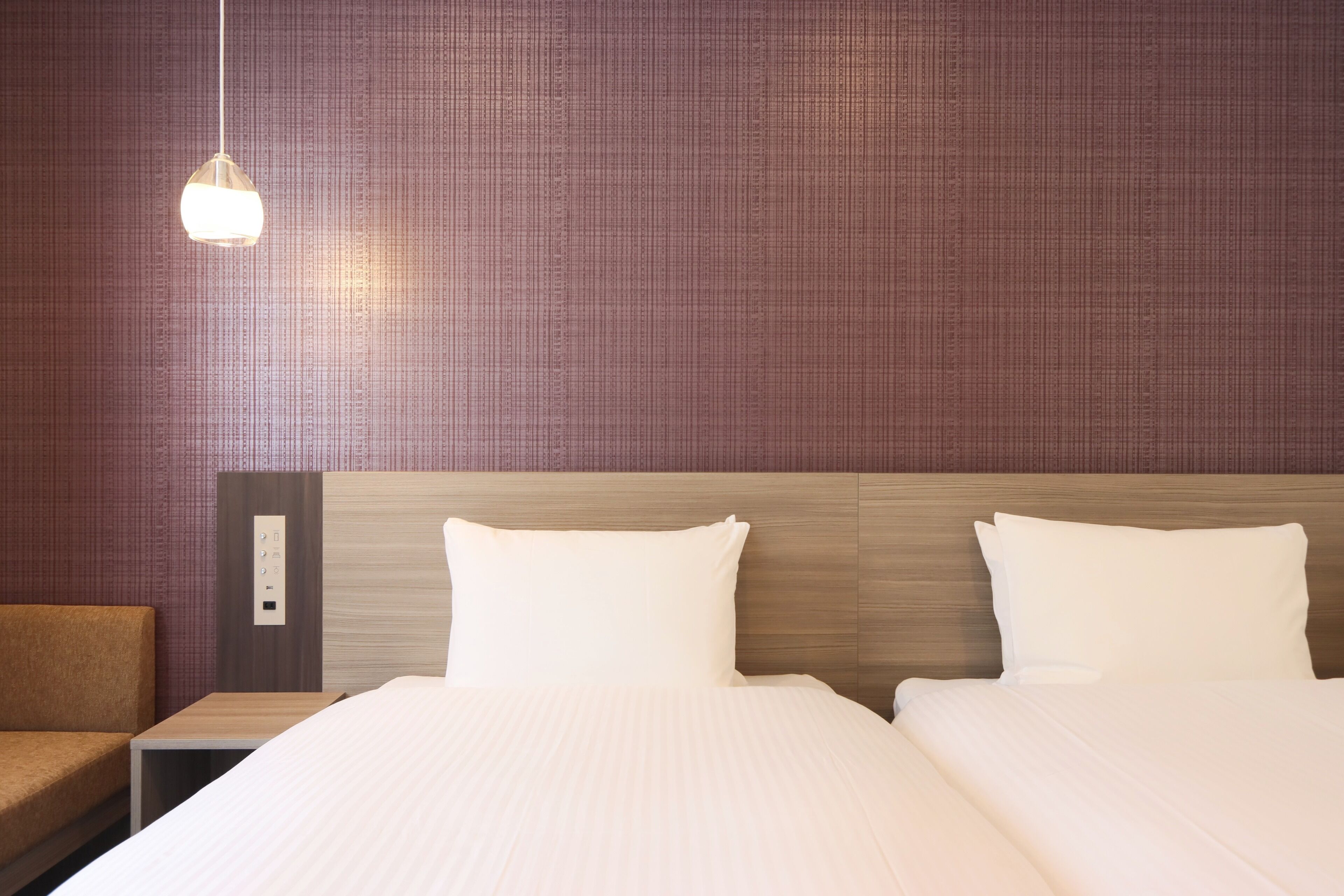 hollywood twin, non smoking | 1 bedroom, in-room safe, iron/ironing board, free wifi