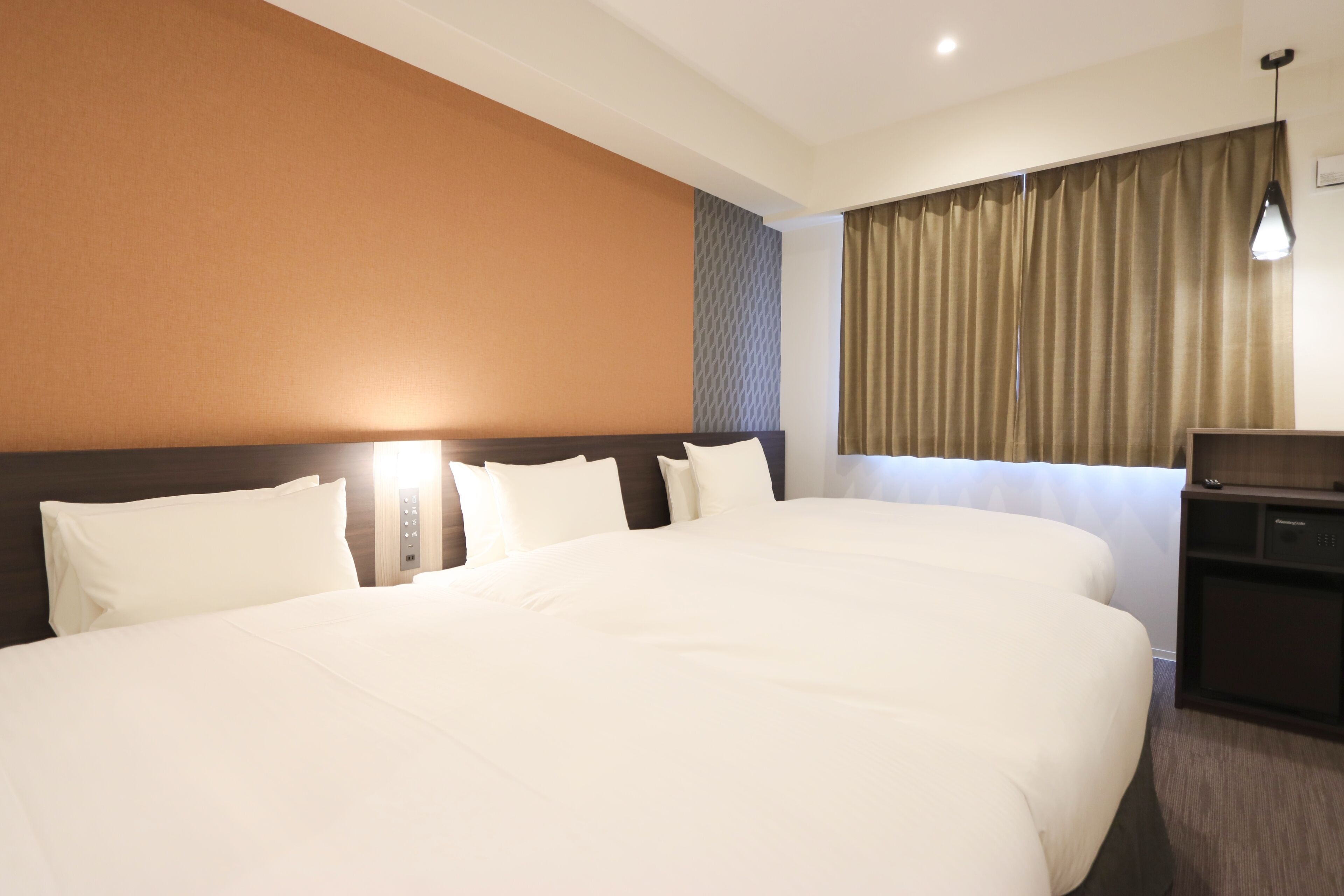 superior twin room, non smoking (with extra bed) | 1 bedroom, in-room safe, iron/ironing board, free wifi