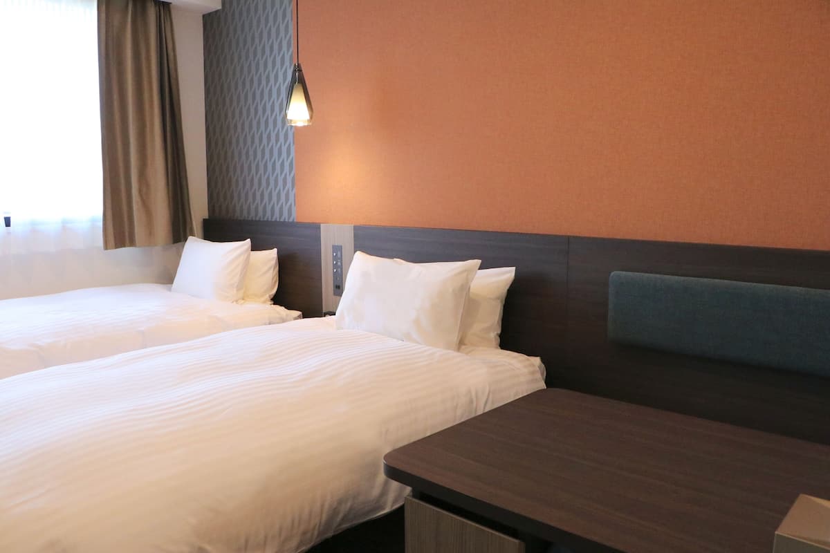 Superior-Zweibettzimmer, Nichtraucher | Zimmersafe, Bügeleisen/Bügelbrett, kostenloses WLAN, Bettwäsche