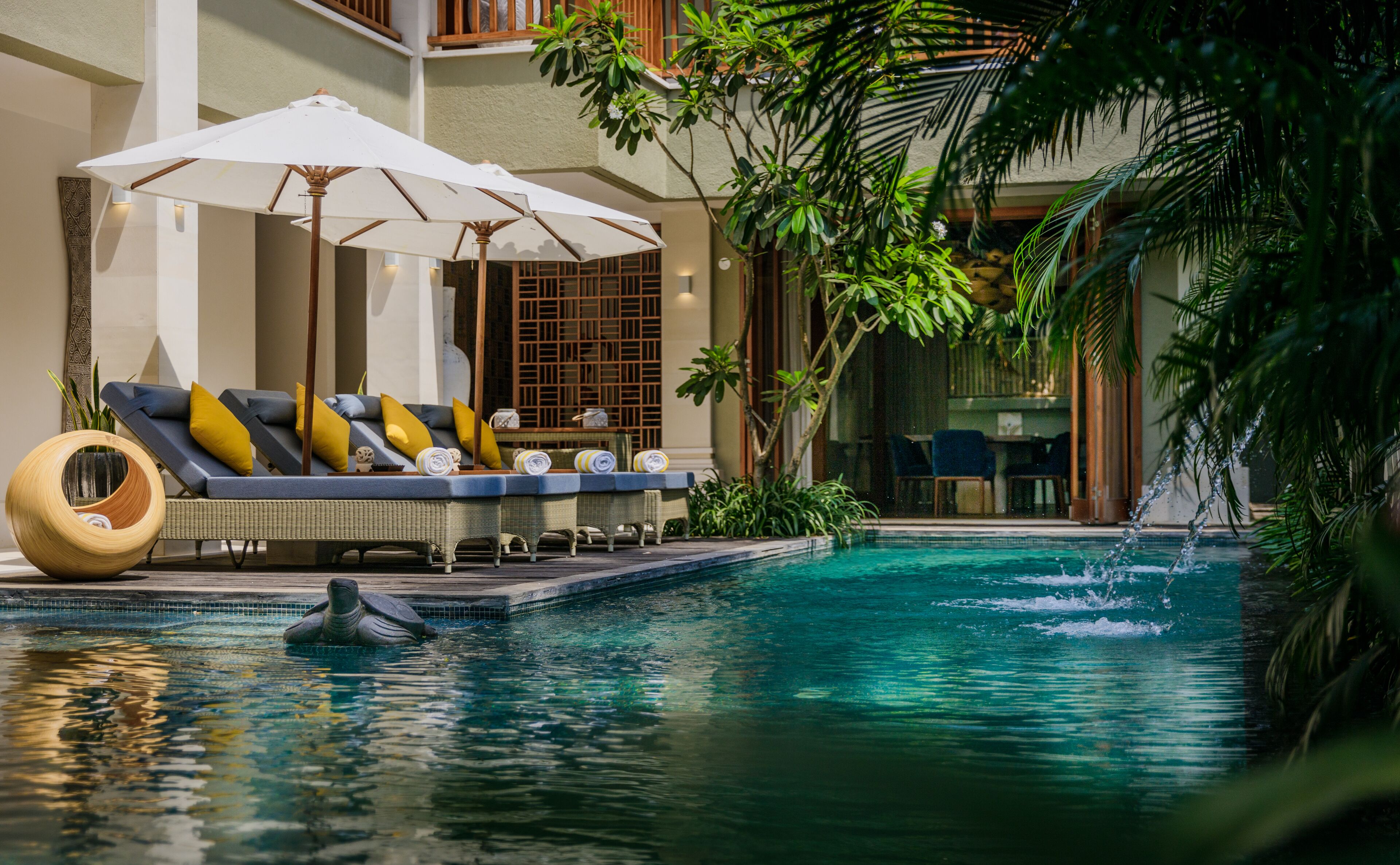 Outdoor pool, pool umbrellas