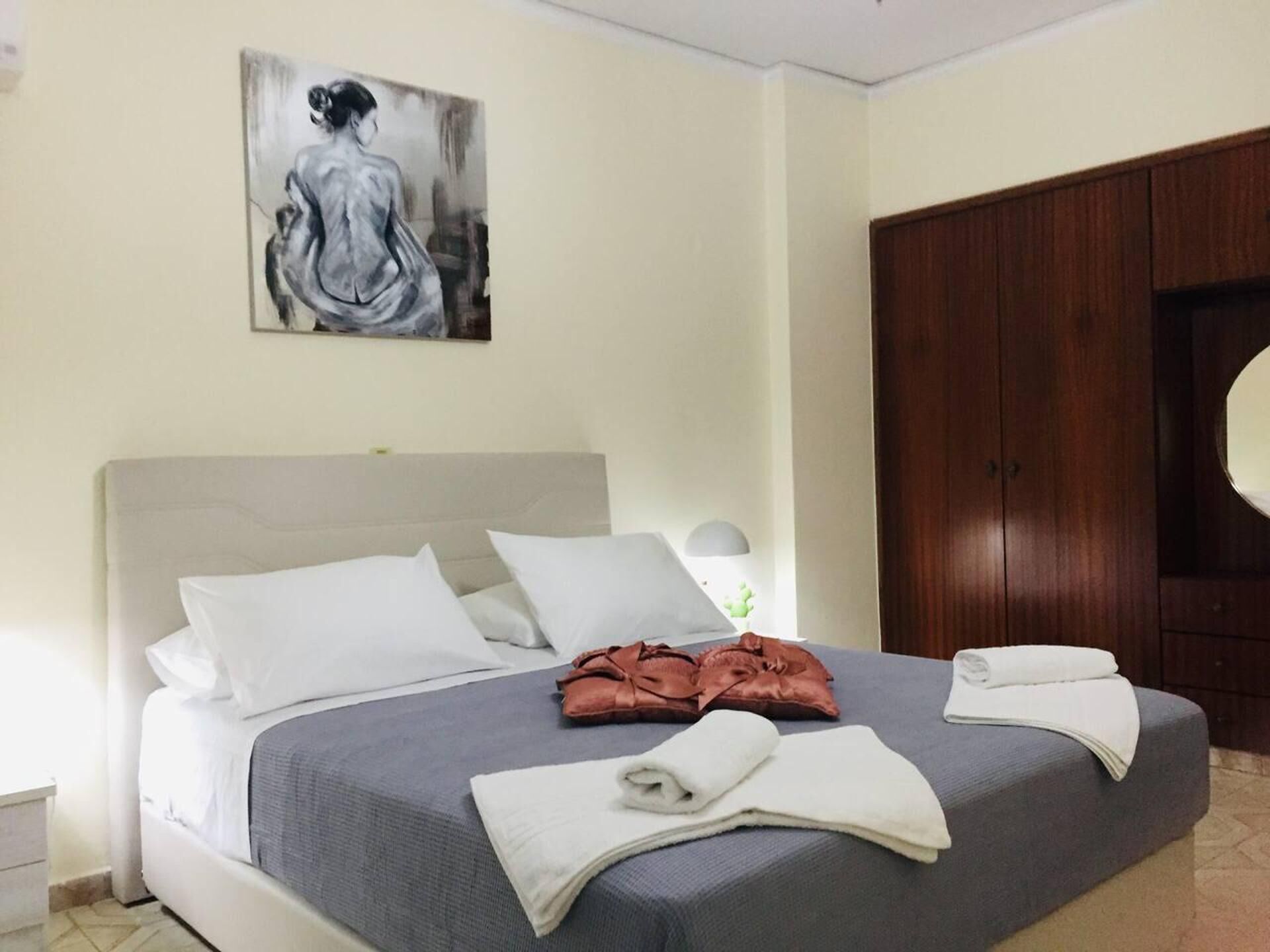 House | 2 bedrooms, soundproofing, iron/ironing board, free WiFi