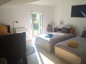 2 間睡房、上網