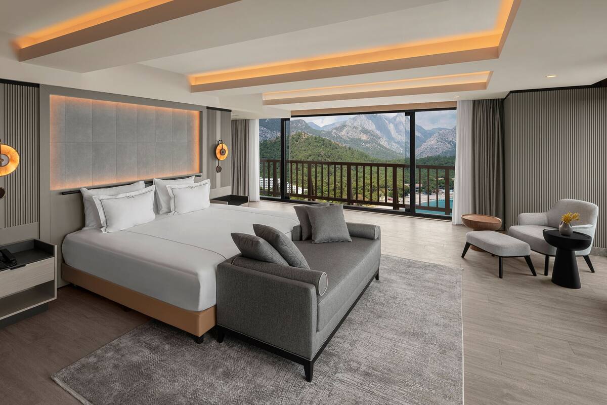 Grand Suite Unique Sea View | 高档床上用品、免费迷你吧物品、客房内保险箱、隔音