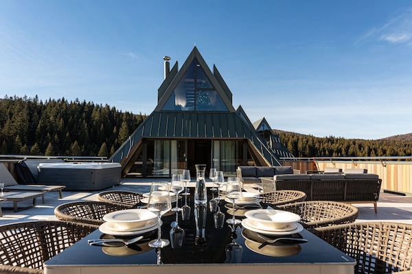 Royal Studio Suite | Terrace/patio