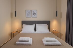 1 bedroom, in-room safe, iron/ironing board, travel cot