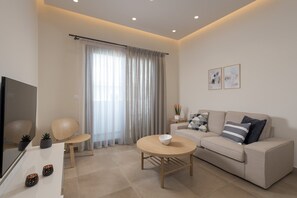 Smart TV - Lucian City Apartments - Pothos Apartment (Ρόδος)