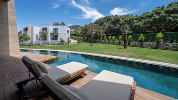 Bungalow Swim-up | Teras/patio