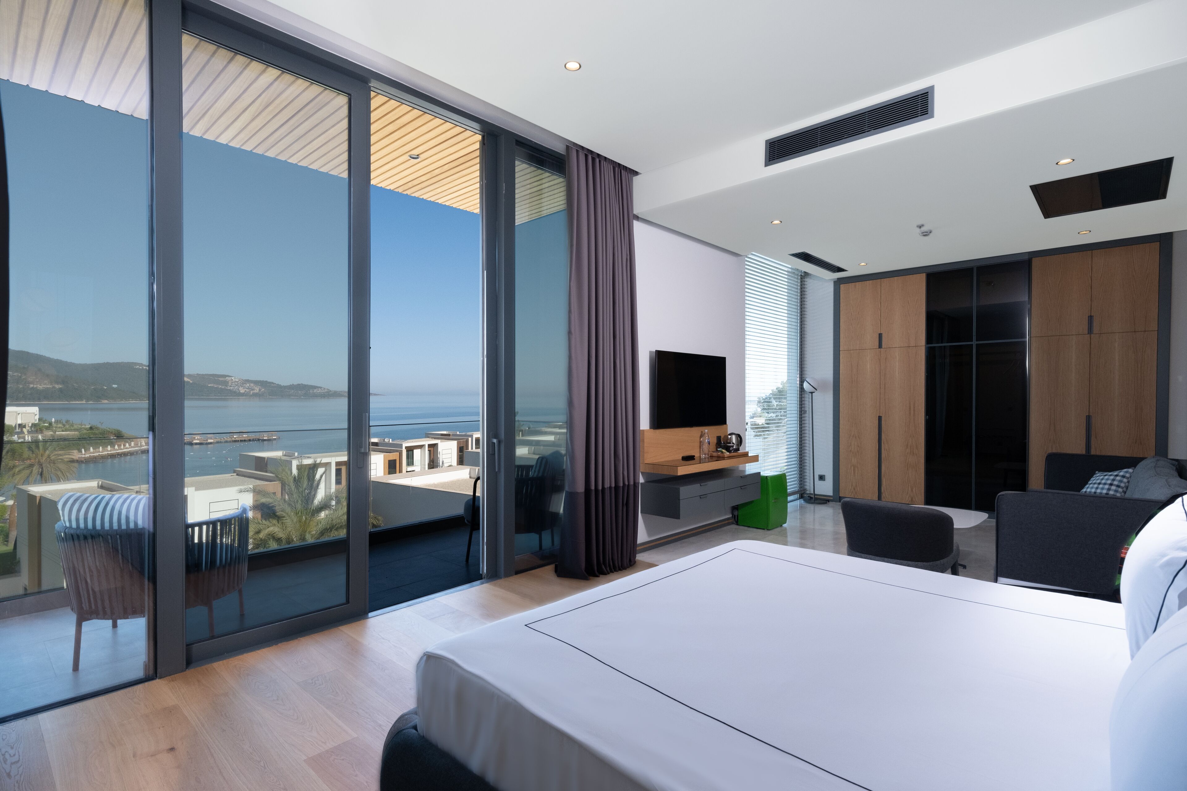 Superior Room, Garden View