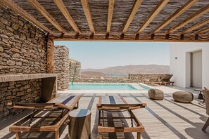 Suite, 1 soverom, privat basseng | Terrasse/patio