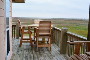 House, 2 Bedrooms | Balcony