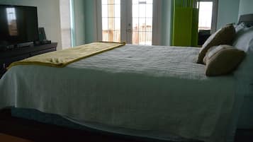 House, 2 Bedrooms | 2 bedrooms, free WiFi