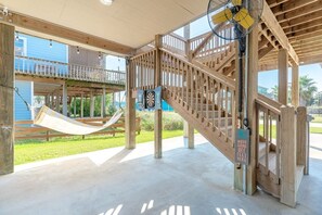 House, 3 Bedrooms | Property grounds - Life's A Beach 3 Bedroom Home (Port Bolivar)