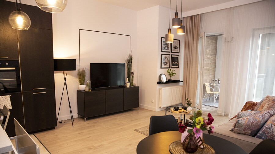 Easy Rent Nieruchomości - DESIRE