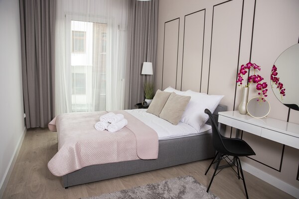 Easy Rent Nieruchomości - Desire - Lublin