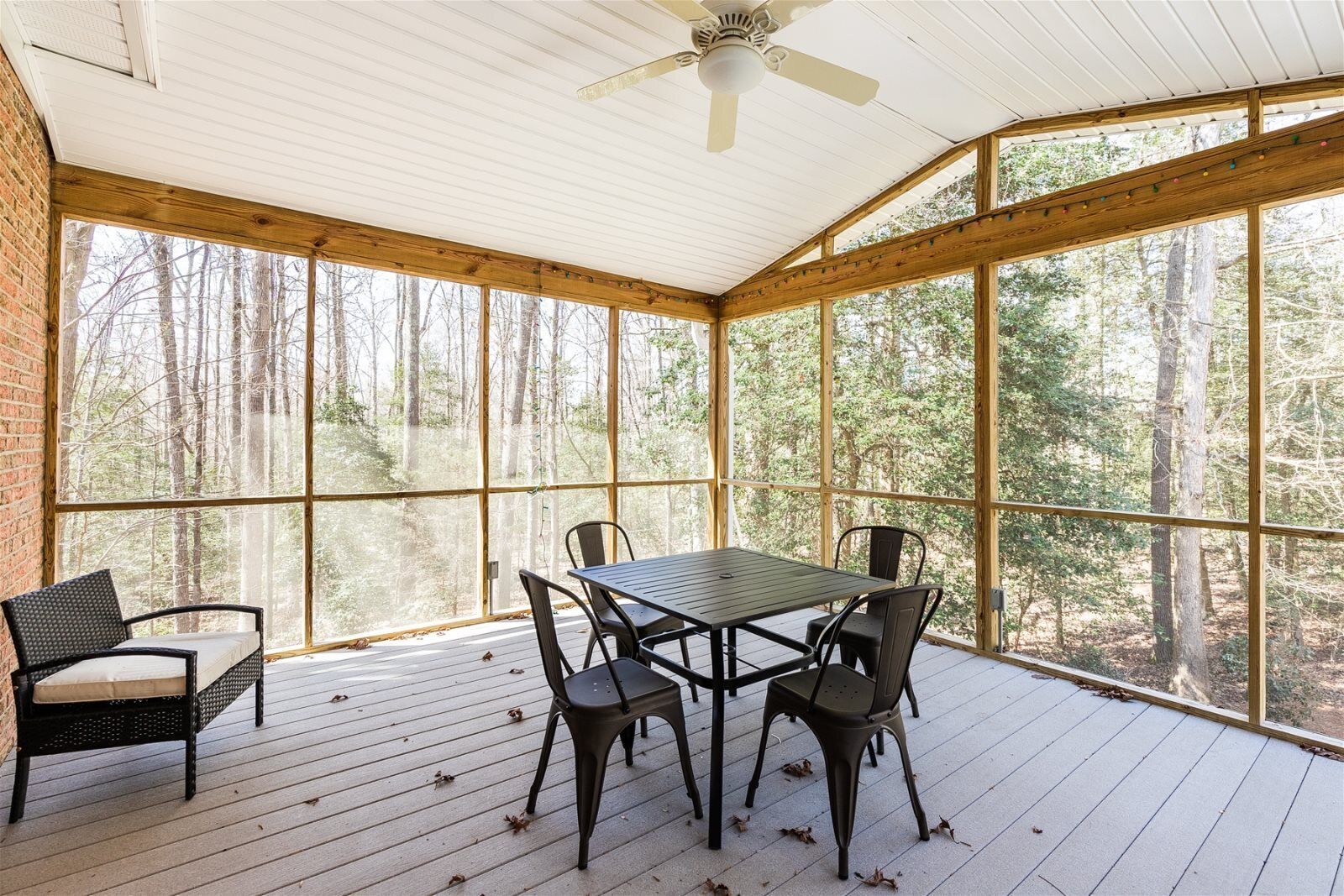 House (182 Byars St) | Balcony