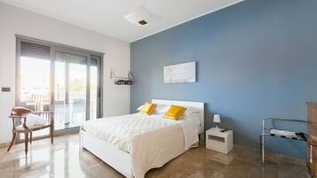 3 camere, ferro/asse da stiro, Wi-Fi gratuito, lenzuola