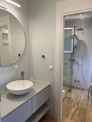 Standard-Apartment, 1 Schlafzimmer | Badezimmer