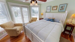 4 bedrooms, iron/ironing board, WiFi, bed sheets - Church Street Home - 2 Blocks to Shops and Dining (Harbor Springs)