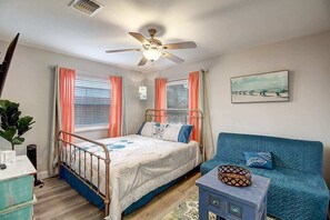 2 bedrooms, Internet, bed sheets