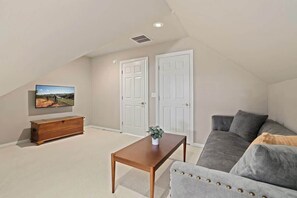 TV, fireplace, offices