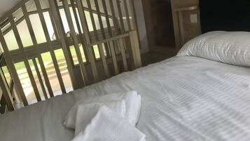 Hytte | 2 soverom, wi-fi (inkludert) og sengetøy