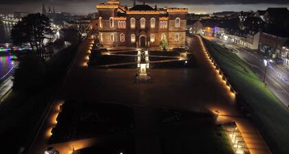 2 Bed Lodge - Sleeps 4 - Parking - Wifi