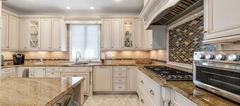 Fabulous Large Beach Home 1-block from beach & boardwalk