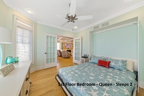 6 bedrooms, desk, iron/ironing board, free WiFi