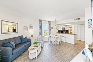 TV, DVD player - Bay Watch Resort 1641 - Great Ocean Views - 1 Bedroom Condo - Awesome Amenities (North Myrtle Beach)