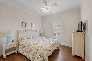4 bedrooms, free WiFi, bed sheets