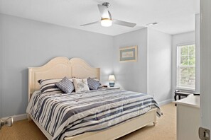 4 bedrooms, free WiFi