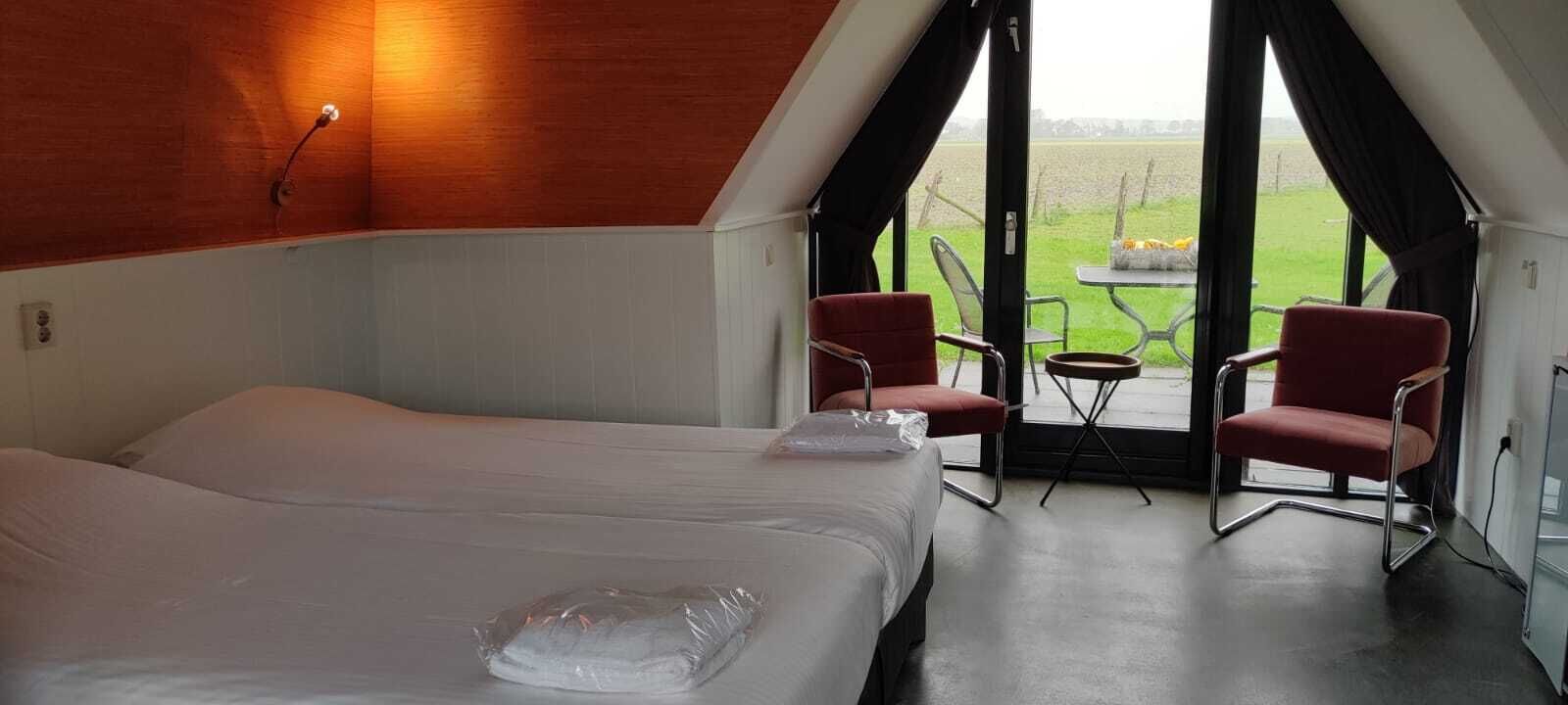 1 bedroom, WiFi, bed sheets, wheelchair access